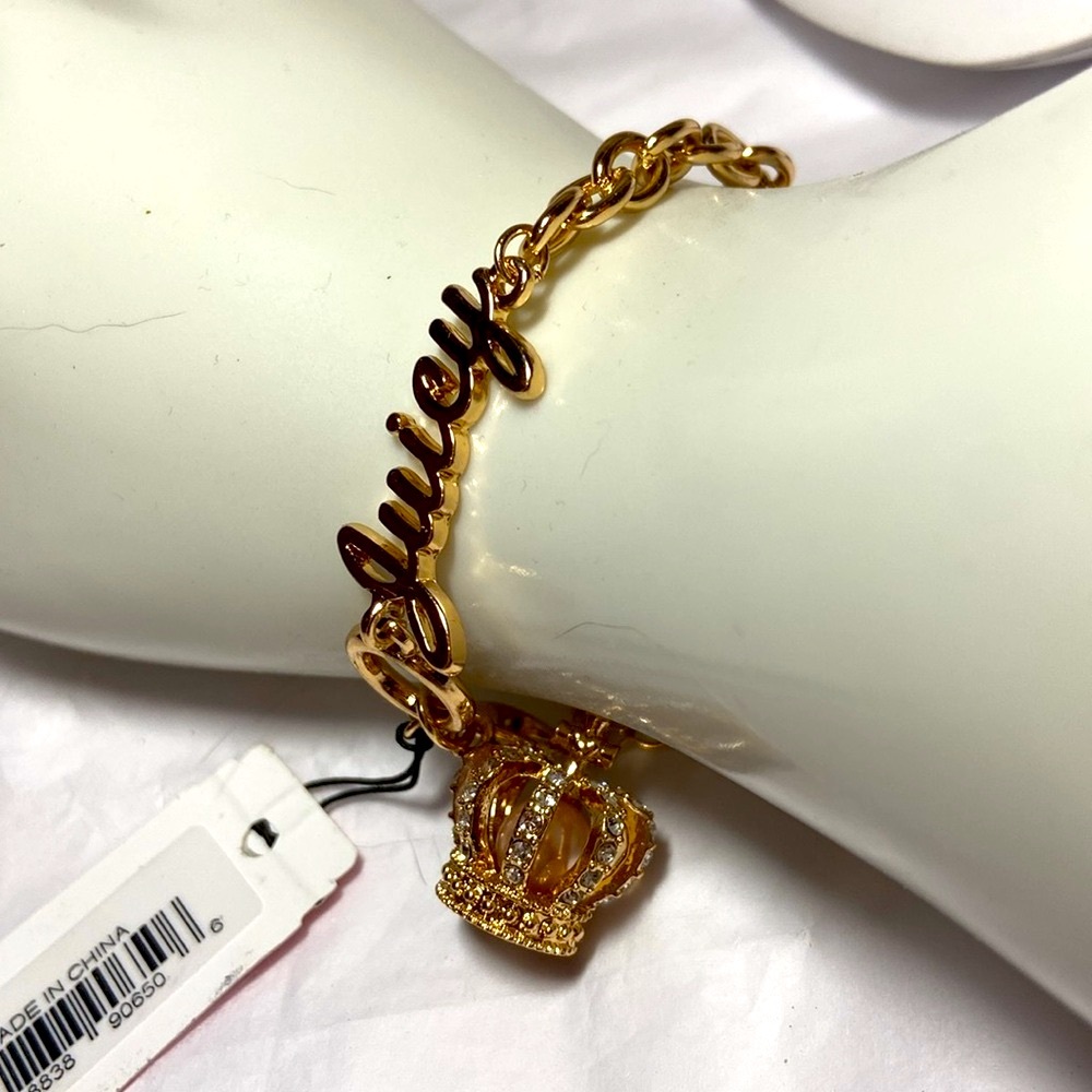 NWT Juicy Couture Charm Bracelet